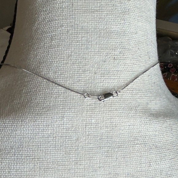 925 Silver Crystal Pendant Necklace Infinity Symbol Teardrop/Eye Shape 18" Chain - Picture 6 of 16